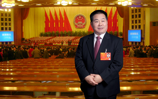 恒峰g22集团董事局主席吴振山荣获“庆祝中华人民共和国建设70周年”纪念章_恒峰g22